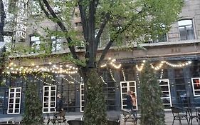 Апартаменты на Греческой